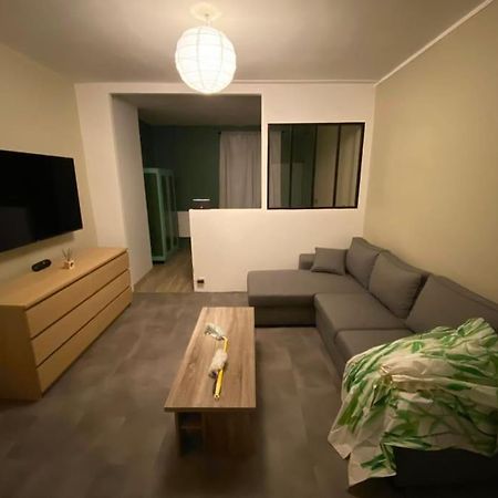 Détente au Centre-Ville - Lons-le-Saunier Esterno foto